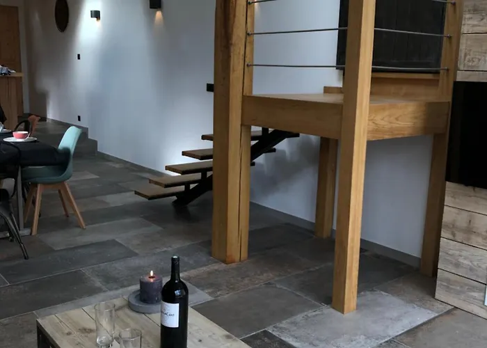 Le Au Bout Du Chemin Chalet